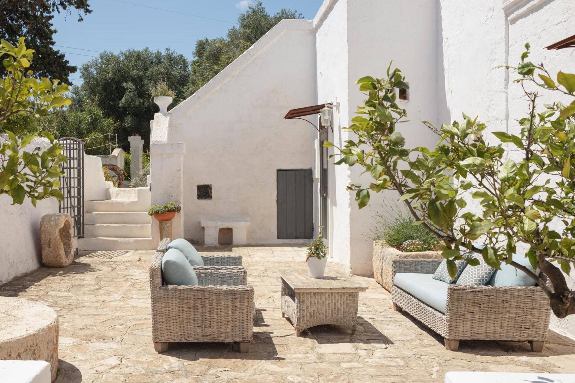 Masseria Eccellenza Pezze Di Greco Exterior photo